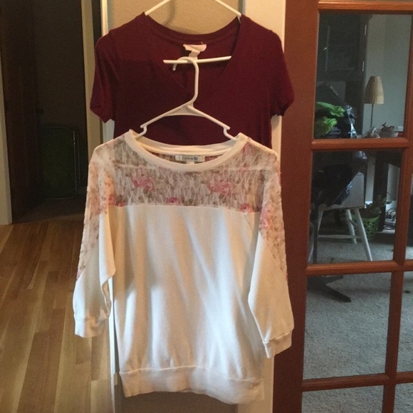 Women’s Forever 21 tops. Lot of 2. Small - Picture 1 of 6